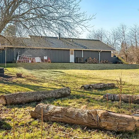 Dom wakacyjny Gorgeous In With Sauna Græsted